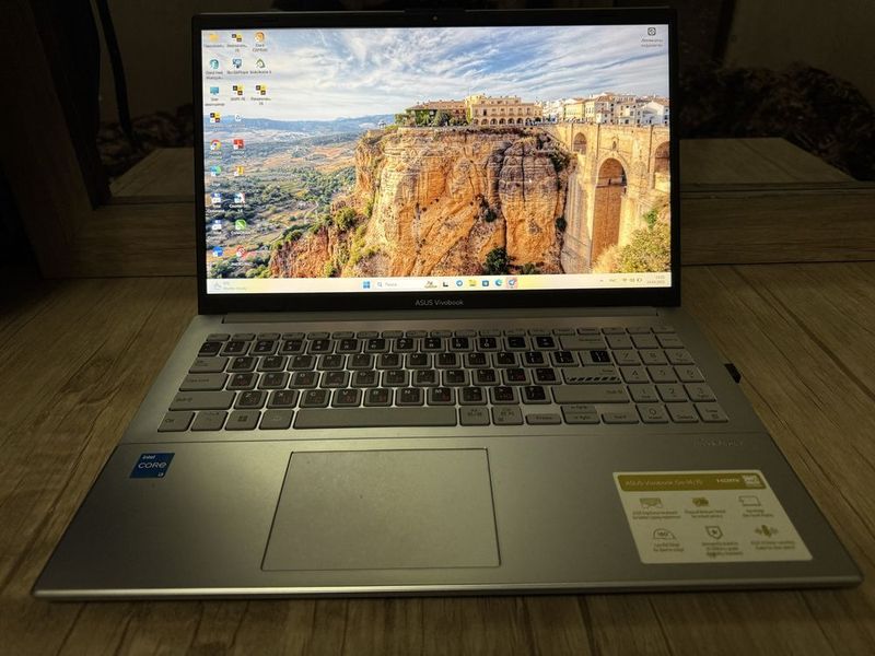 Ноутбук Asus vivobook 15 Ноутбук Asus vivobook 15