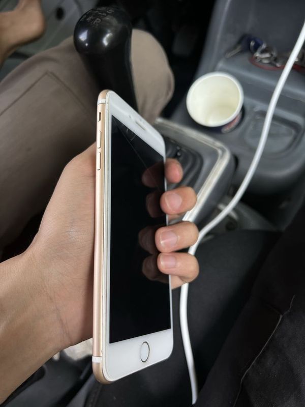 Iphone 7 plus 32 GB Iphone 7 plus 32 GB