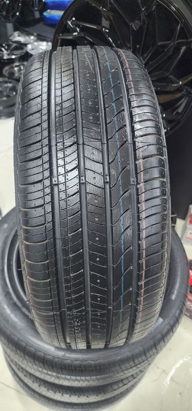 Шины Hillo 215/55R17