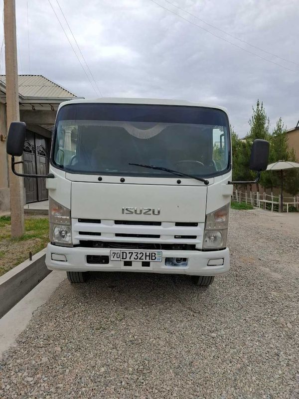 suv moshina vodavoz isuzu suv avto mashina