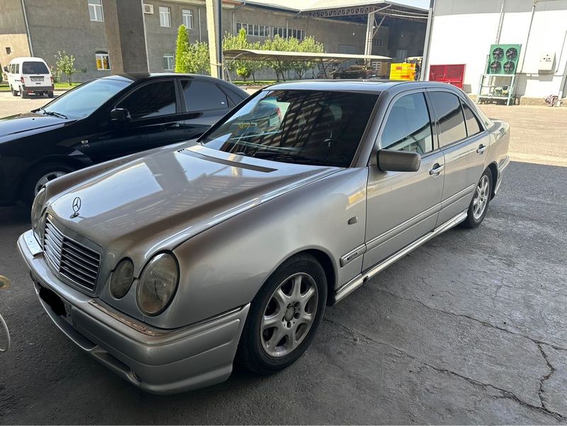 Mersedes Benz w210 avangard Mersedes Benz w210 avangard