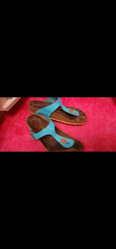 Сланцы 39 рр Birkenstock оригинал Германия состояние отличное Сланцы 39 рр Birkenstock оригинал Германия состояние отличное