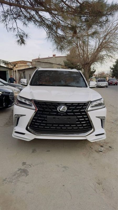 Продаётся Lexus Lx 570