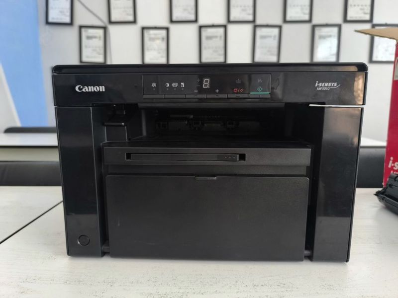 Printer Canon MF3010 Printer Canon MF3010