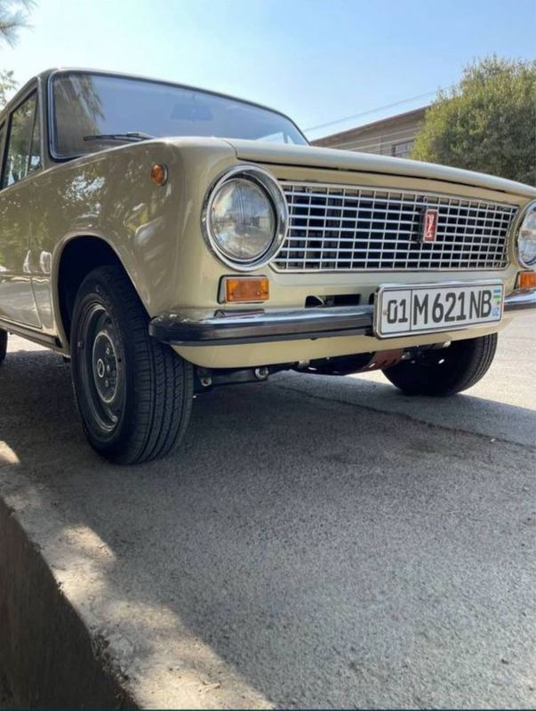 Vaz 21011 1,6 ideal Vaz 21011 1,6 ideal