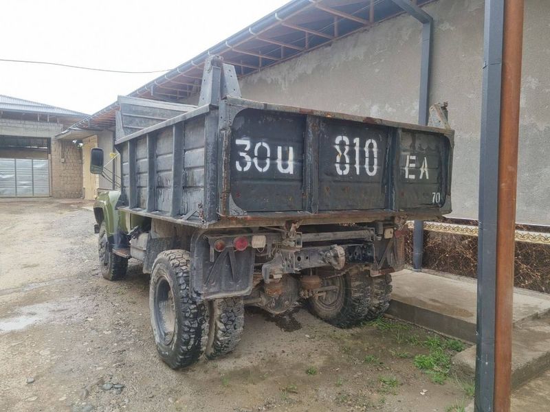 Zil samasfal sotiladi Zil samasfal sotiladi