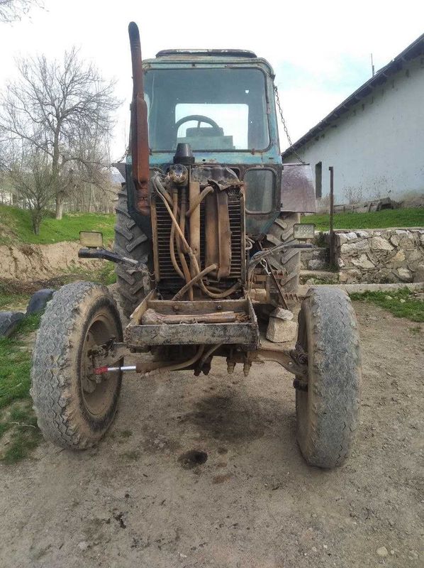 Belarus mtz80 srochna sotiladi