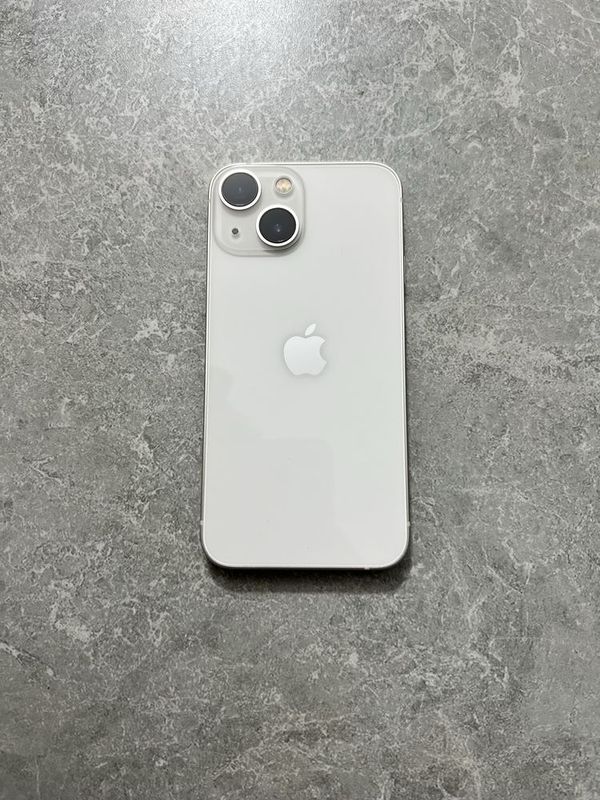 iPhone 13 Mini 128GB Starlight iPhone 13 Mini 128GB Starlight