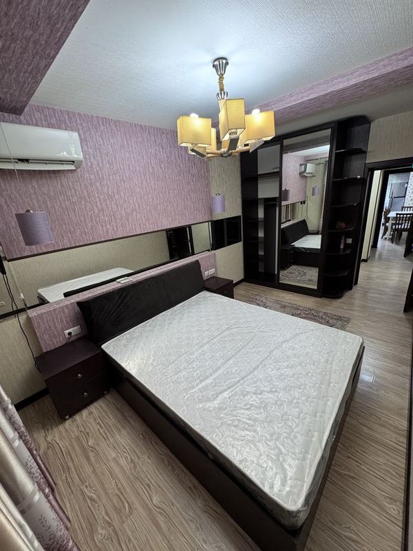 Сдается квартира, 4х комнатная, метро Айбек