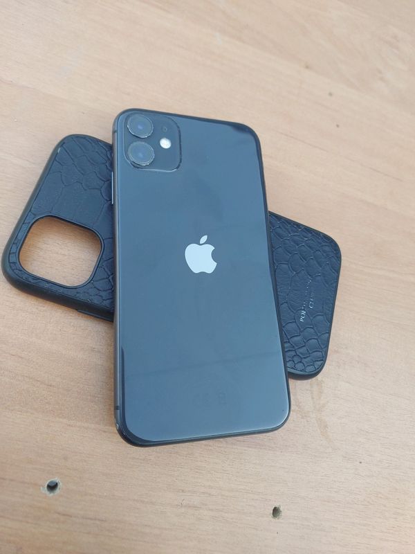 Iphone 11 sotiladi holti yaxshi Iphone 11 sotiladi holti yaxshi