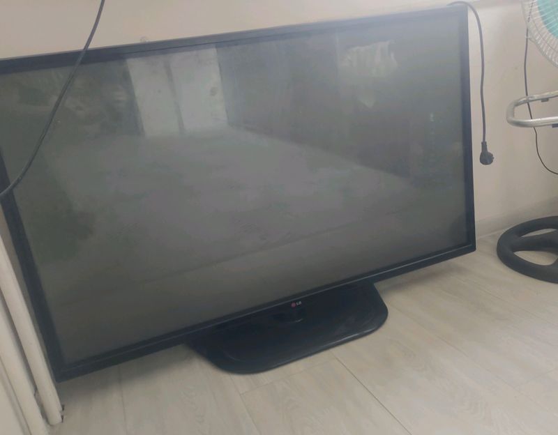 LG Телевизор сотилади Келишамиз Тошкент Шахар LG Телевизор сотилади Келишамиз Тошкент Шахар