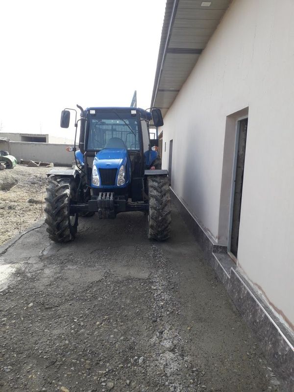 New holland tl100a