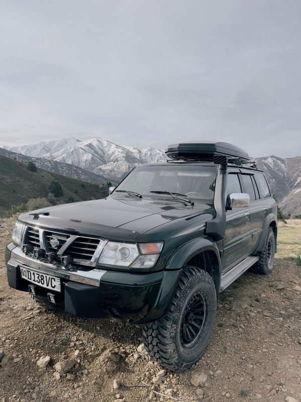 Продам NISSAN Y 61 Продам NISSAN Y 61