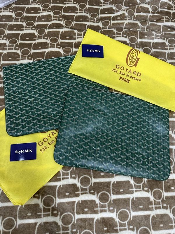 В наличии Goyard барсетка В наличии Goyard барсетка