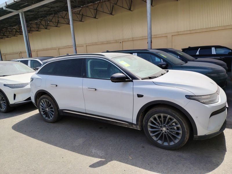Новая с автосалона Леапмотор С11 Новая с автосалона Леапмотор С11