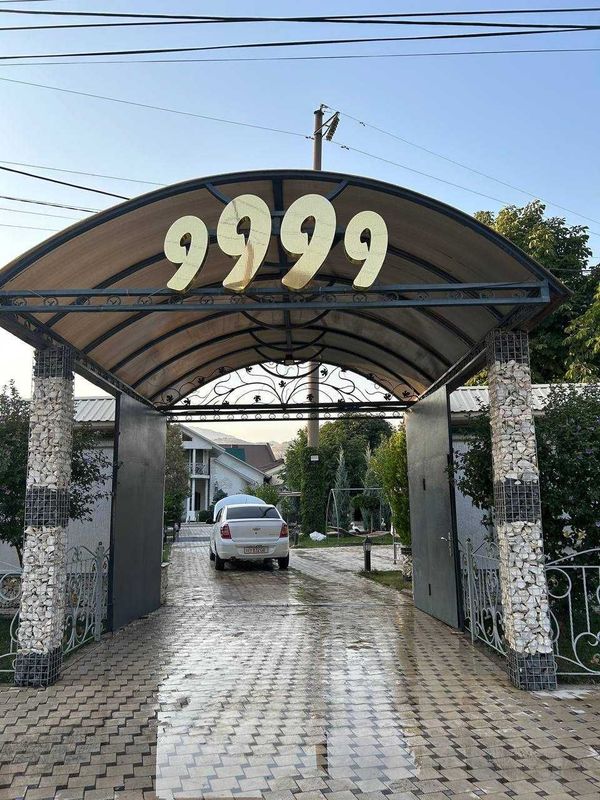 9999 Oilaviy Dacha