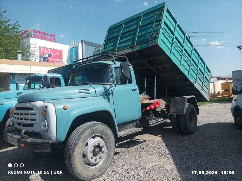 Zil 130 srochno sotiladi Zil 130 srochno sotiladi
