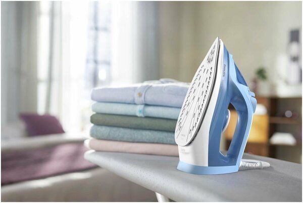 Утюг Philips DST3020/20