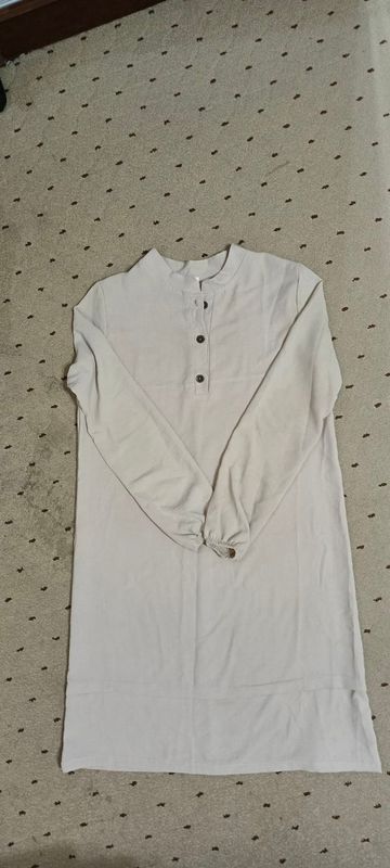 Tunika sotiladi Tunika sotiladi