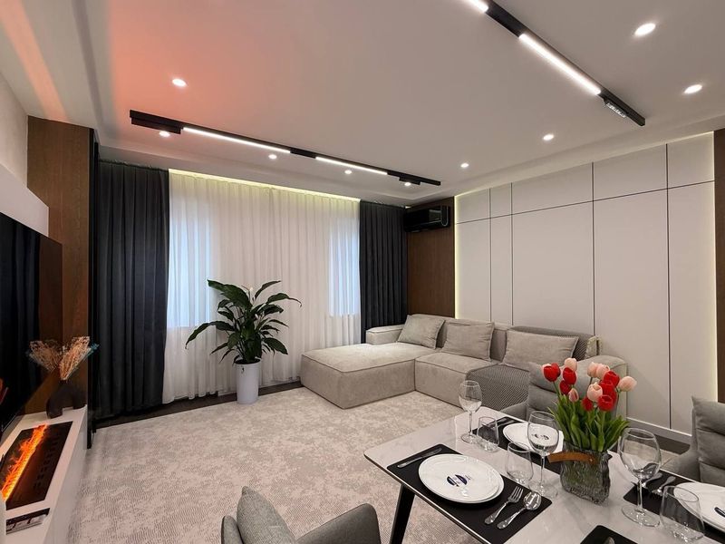 *Ц-2 (17 maktab) 95 kvadrat 4/2/9 Yangi remont! *Ц-2 (17 maktab) 95 kvadrat 4/2/9 Yangi remont!
