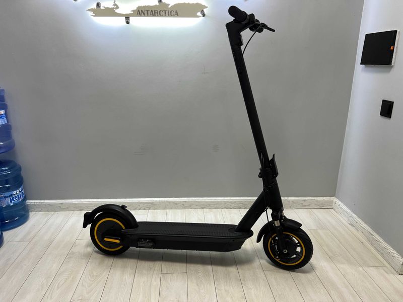 Электросамокат E-scooter Elekt samokat НОВЫЙ