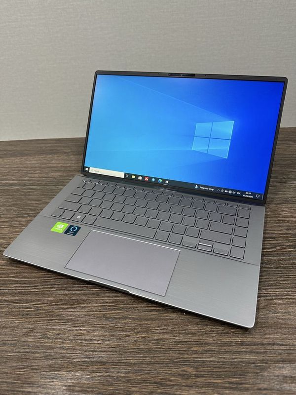 мощный 6 ядерный ультрабук Asus Q407I Vga Mx350 мощный 6 ядерный ультрабук Asus Q407I Vga Mx350