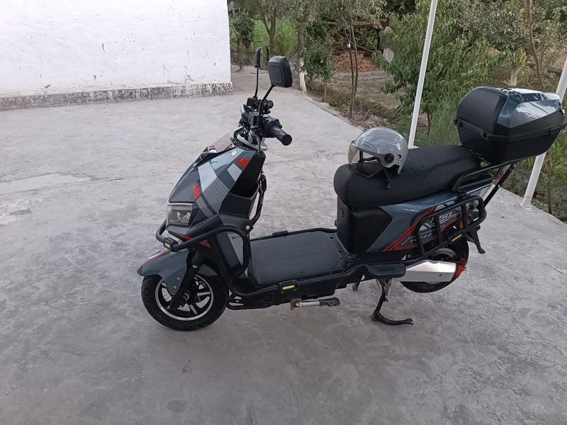 skutir sotiladi kelishadihan joyi