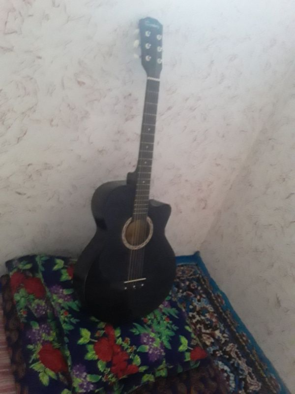 Gitara sotaman srochne Arzonga