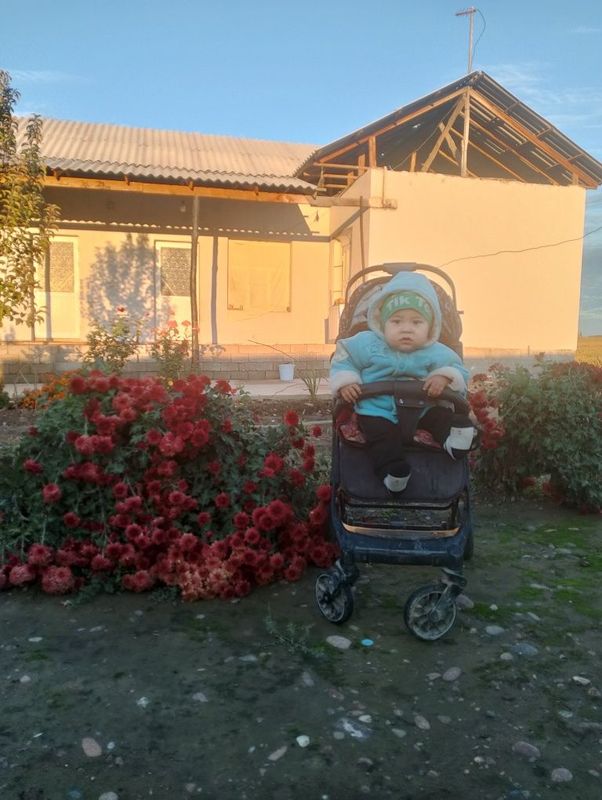 Уй сотилади срочна Уй сотилади срочна