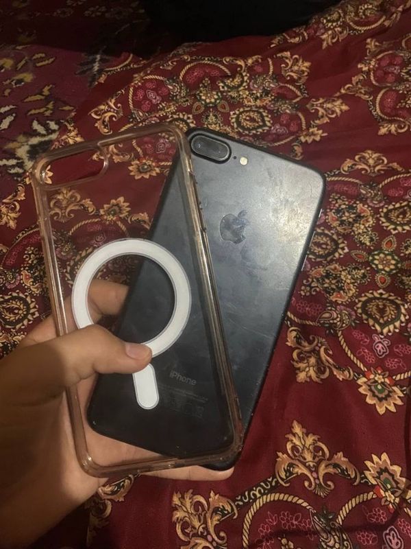 iPhone 7+ 32 tali iPhone 7+ 32 tali