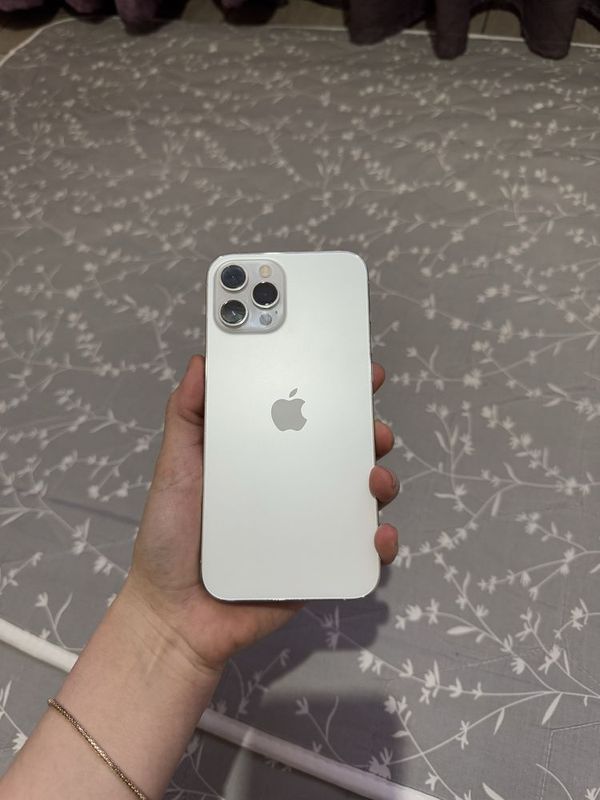 Iphone 12 Pro Max , 256 гб с гарантией