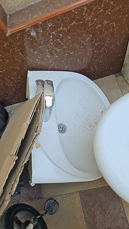 Продаю раковину (Испания) Продаю раковину (Испания)