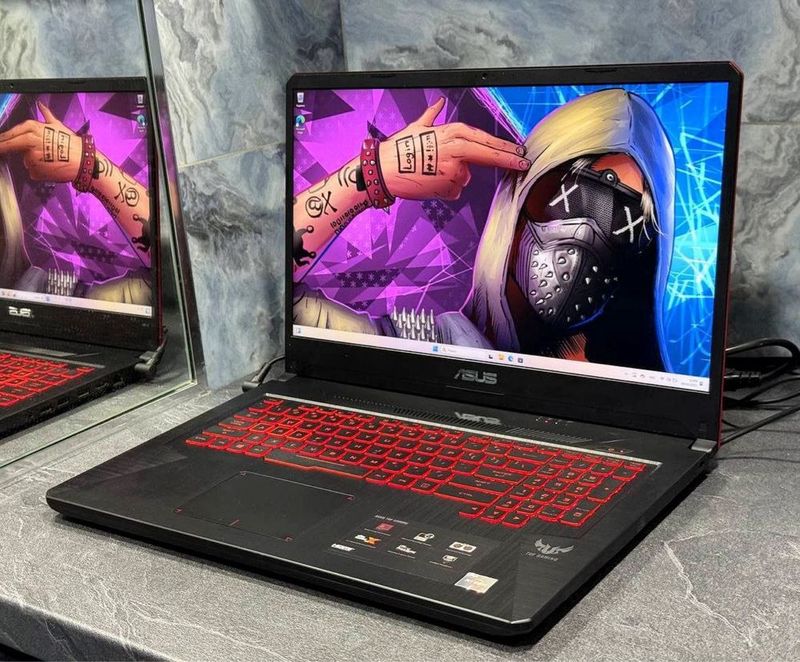 Asus Tuf Gaming Ryzen 5 3500U / DDR4 16 GB / SSD M2 256 GB / SATA 1 TB Asus Tuf Gaming Ryzen 5 3500U / DDR4 16 GB / SSD M2 256 GB / SATA 1 TB