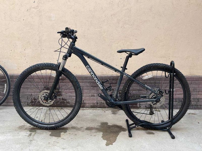 Продаются два фирменных велосипеда Cannondale Trail 6 Slate Gray Продаются два фирменных велосипеда Cannondale Trail 6 Slate Gray