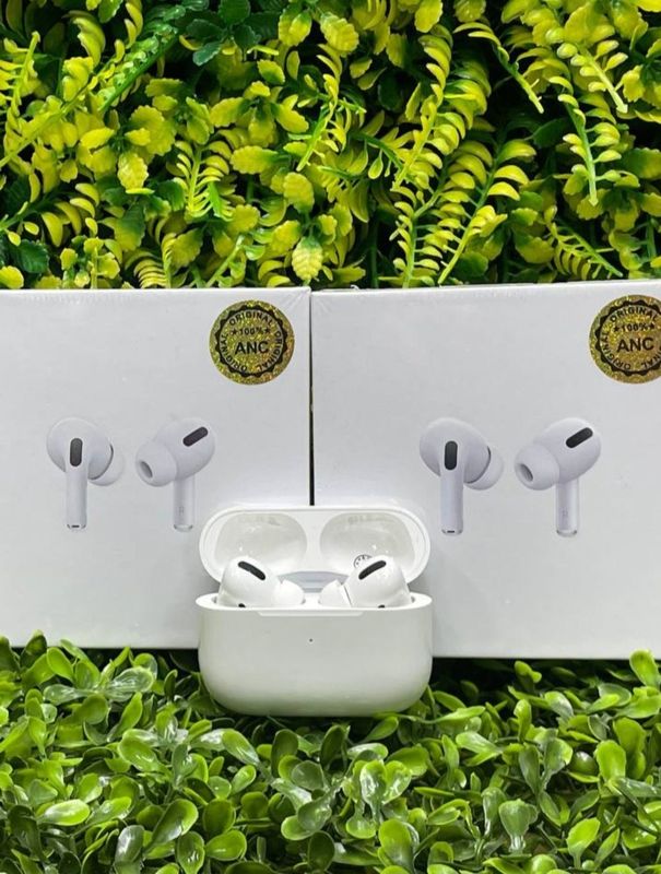 Наушники Apple air pro Наушники Apple air pro
