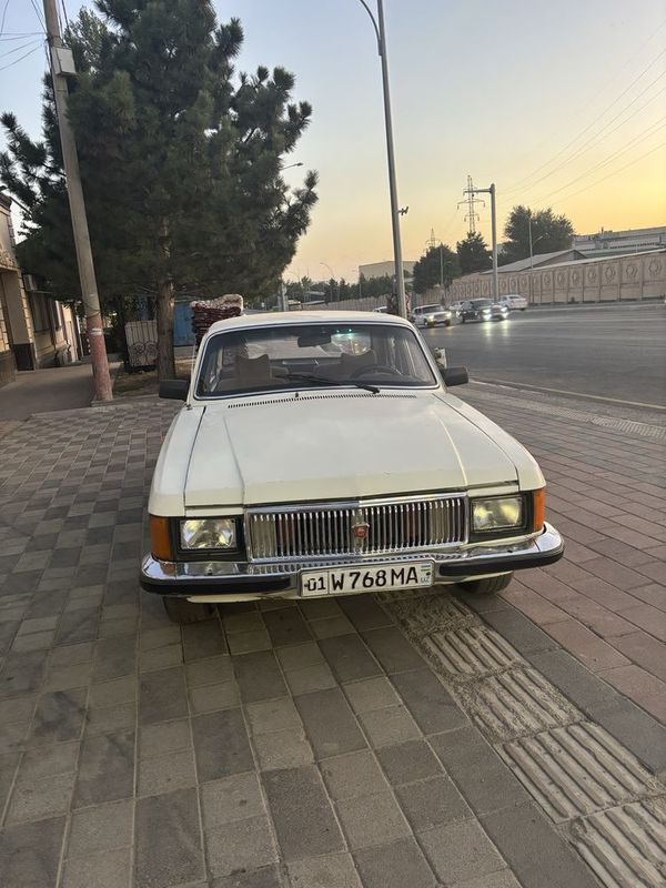 (Volga 3102) sotiladi! (Volga 3102) sotiladi!