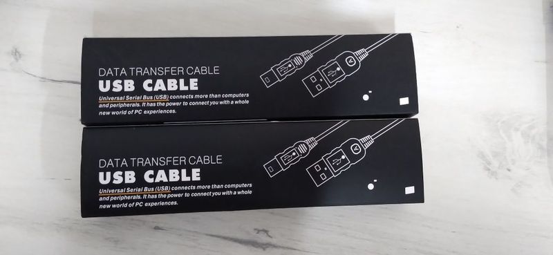USB kabel. Yangi USB kabel. Yangi