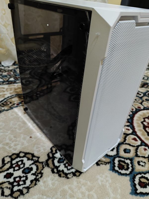 Mini oq case zamonaviy yangi Mini oq case zamonaviy yangi