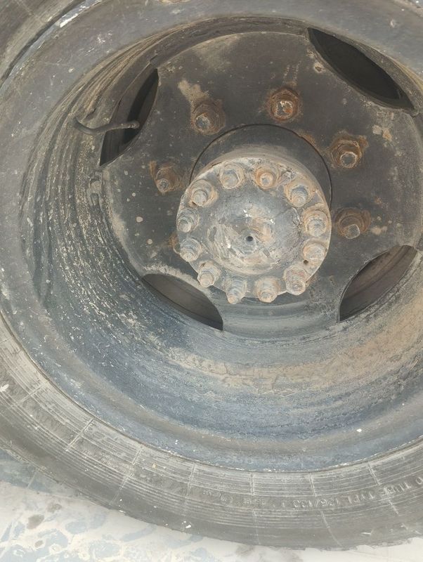 Zil diska balon sotiladi 600 mindan Zil diska balon sotiladi 600 mindan