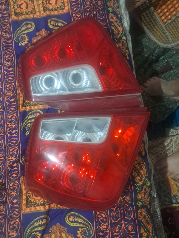 Laseti fara sotiladi Kamplekt. 7-mikr.da Laseti fara sotiladi Kamplekt. 7-mikr.da