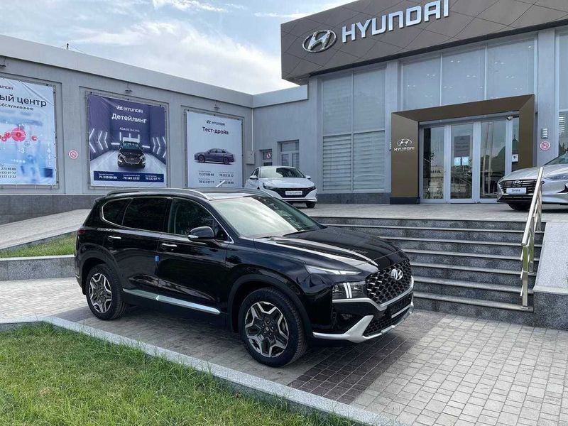 Hyundai Santa Fe High Tech 2023 в наличии