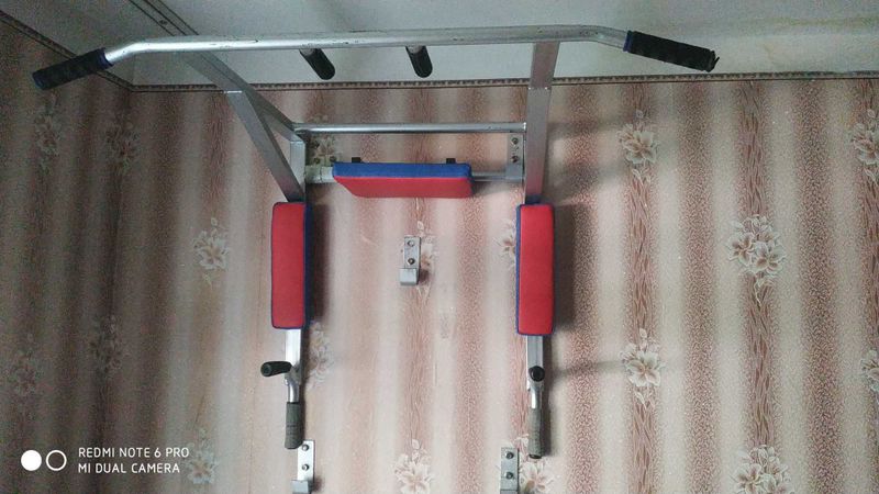 настенный турник настенный турник