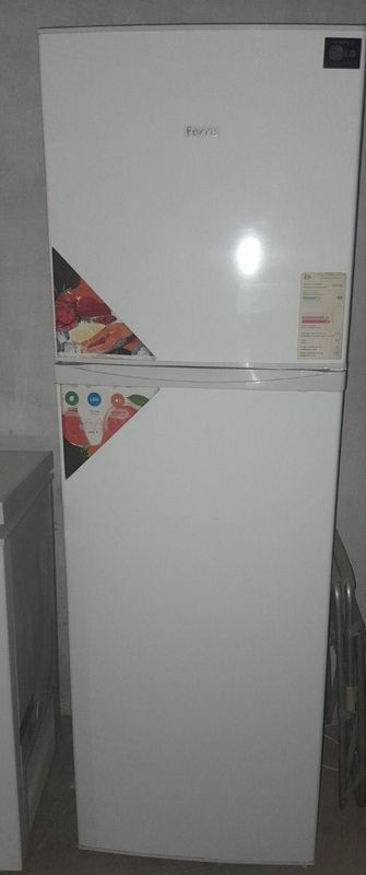 Xoladilnik sotiladi kop ishlamagan Xoladilnik sotiladi kop ishlamagan