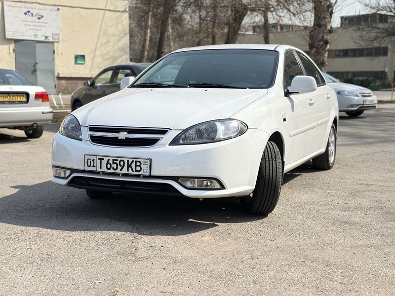 Chevrolet Lacetti Elegant + автомат люк подогрев 2020 год пробег 89000