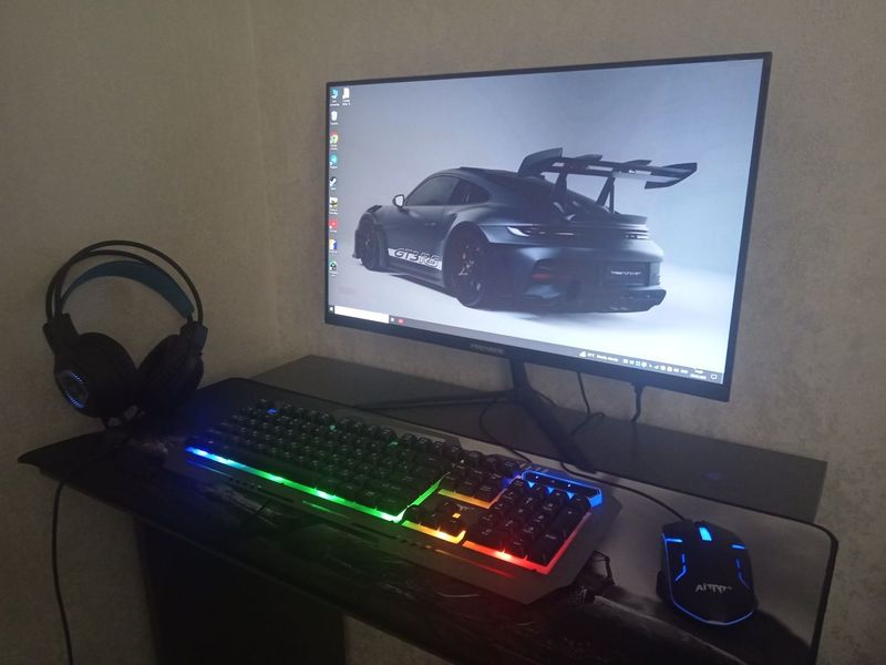 Компьютер 24 экран 75 hz 256gb Компьютер 24 экран 75 hz 256gb