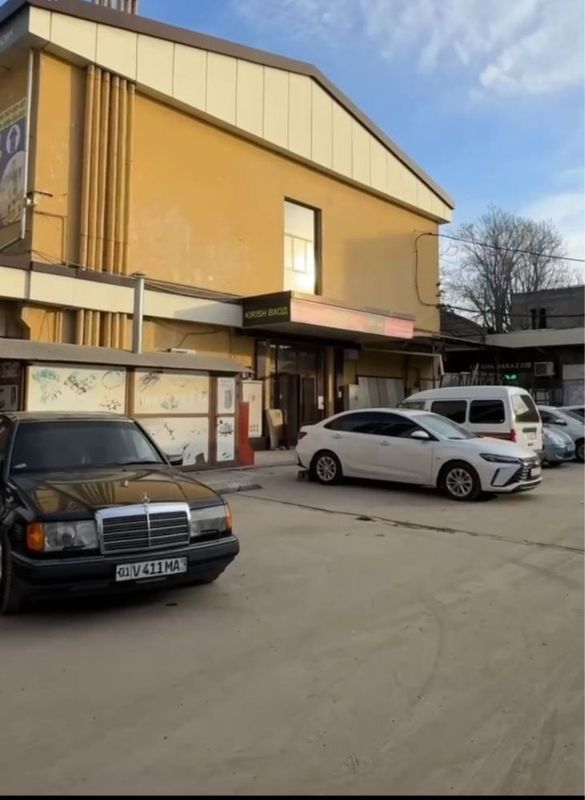 Продается свой магазин , Круг Джами базар , коммерческое помещение Продается свой магазин , Круг Джами базар , коммерческое помещение