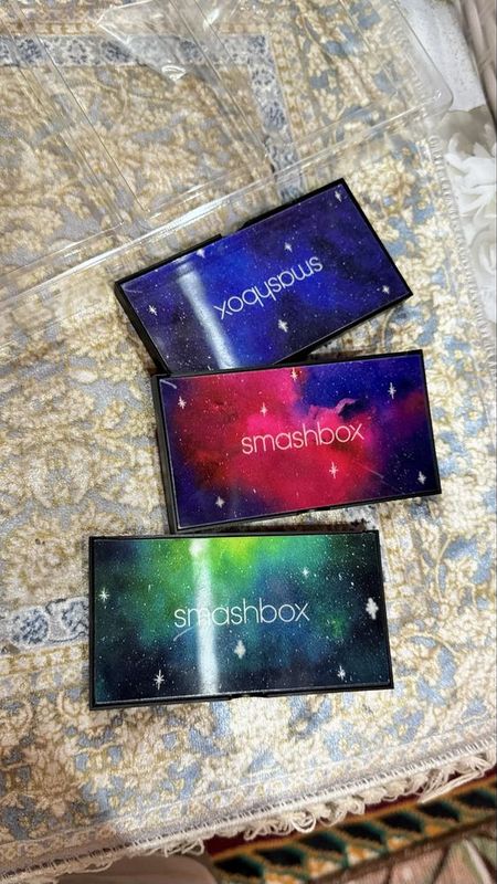 Тени и скульптор из Америки от Smashbox Тени и скульптор из Америки от Smashbox