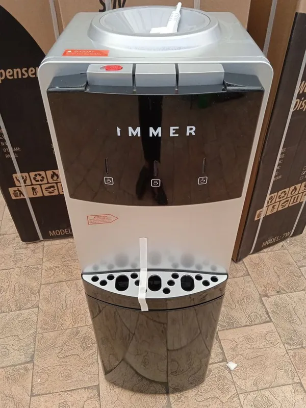 Кулер для воды с холодильником