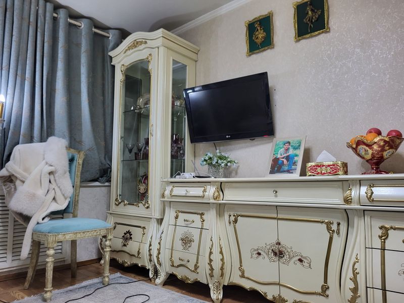 Два пенала и большое бунгало и немецкая горка Два пенала и большое бунгало и немецкая горка