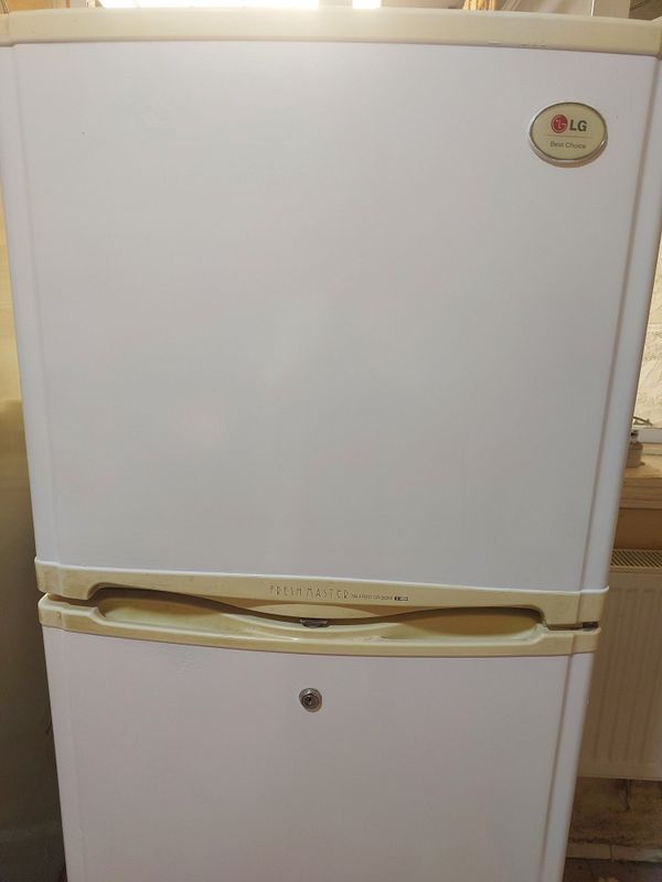 Продам холодильник LG Продам холодильник LG